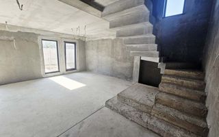 🏡 Vilă luminoasă, 4 camere, cu teren generos – Com. Plopu - Poză 27