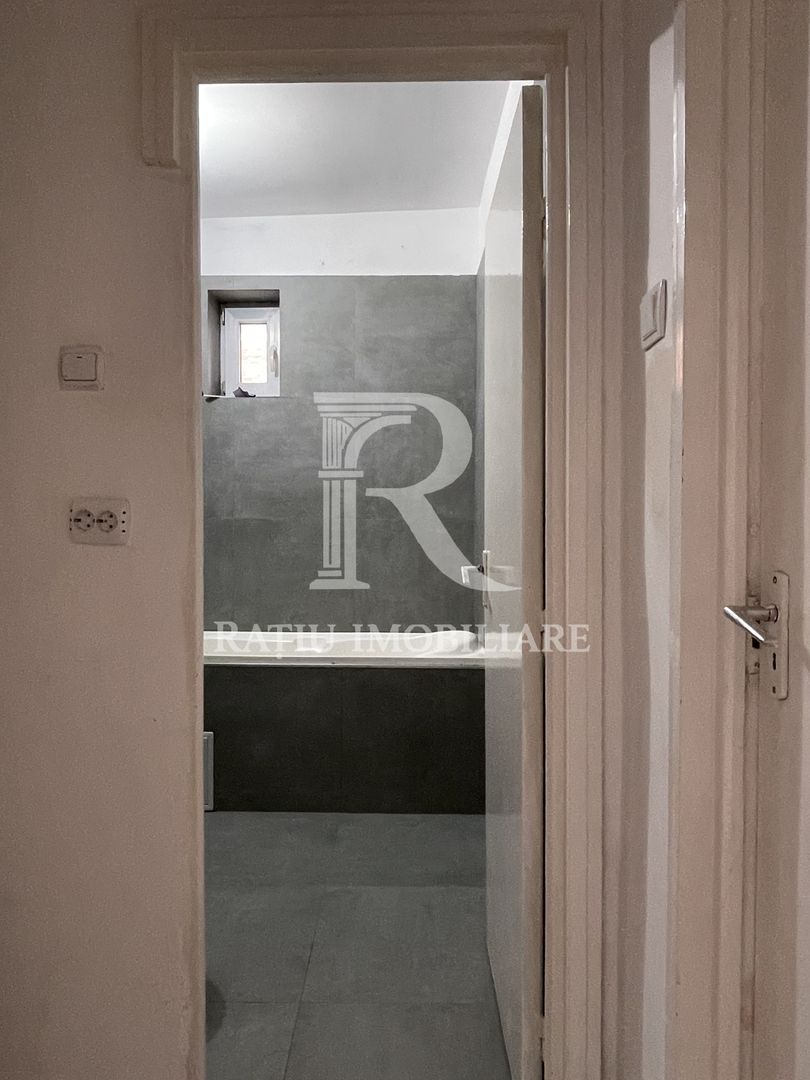 Apartament cu 3 camere | Magheru | Oradea - Poză 5