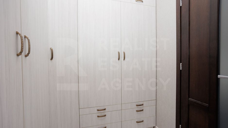 Chirie , casă 180 mp + 6 ari, str. Ghidighici, Buiucani - Poză 12