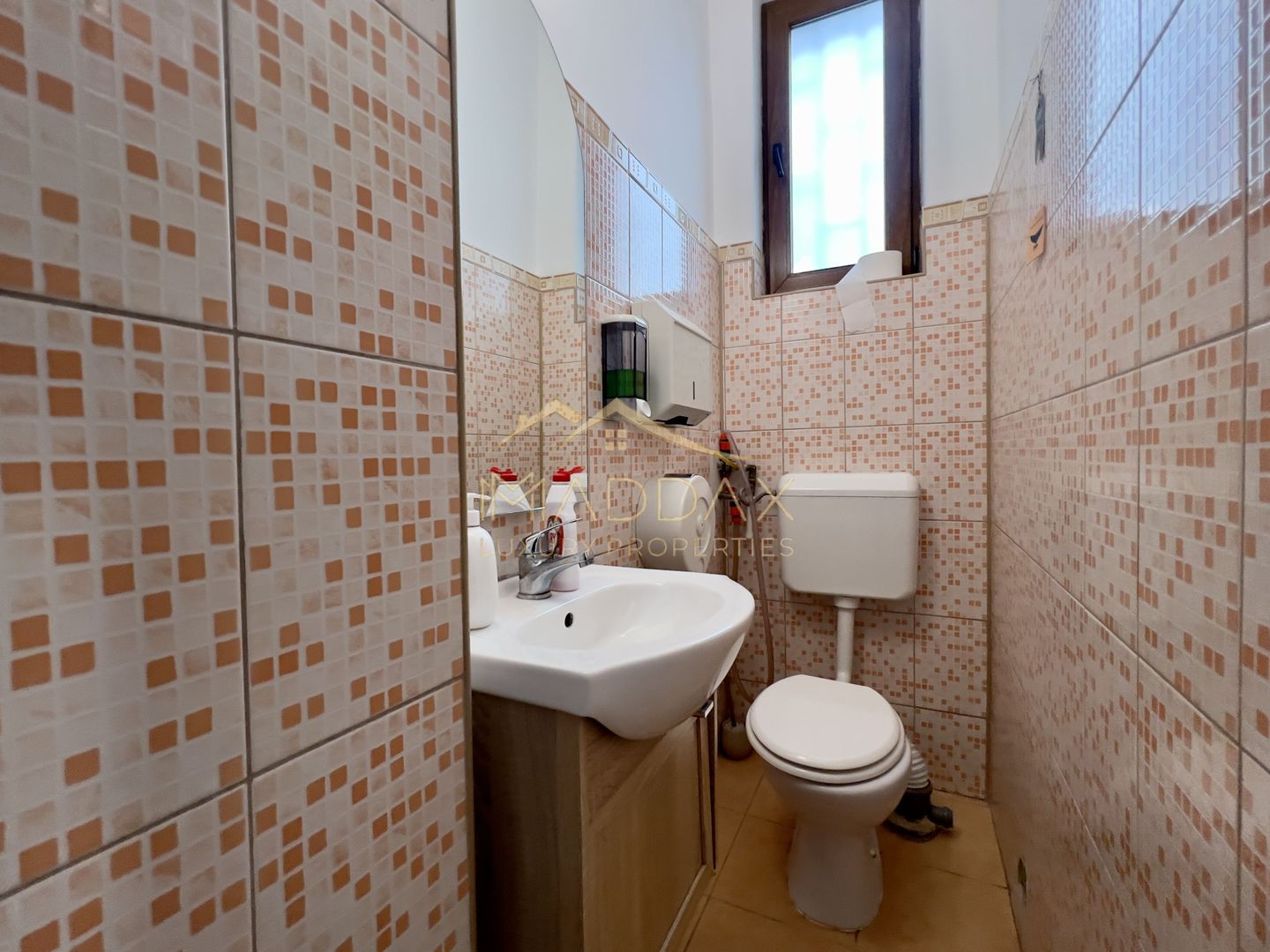 Spatiu Comercial Stradal de Inchiriat | Vanzare | 240mp - Poză 22