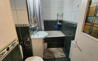 De închiriat apartament 3 camere Micro 16 Parter - Poză 6