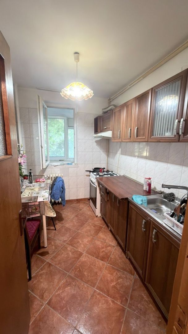 Apartament 2 camere Obor la 8 min de metrou - Poză 4