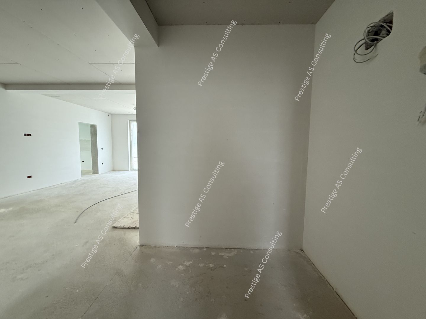 Apartament 3 Camere+Curte 15mp | 2 Bai | Giroc - Poză 3