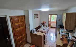 Apartament 2 camere  Lipovei parter cu balcon - Poză 1