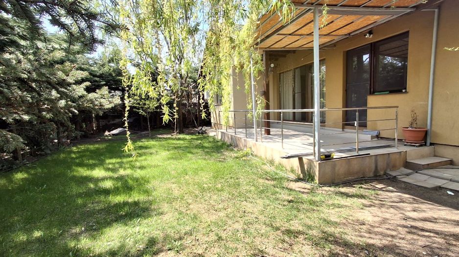 De Vanzare Casa  cu 4 camere  zona Tunari - Poză 22