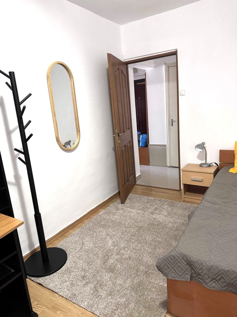 🏡 Închiriez Apartament cu 2 camere , loc de parcare, 250 m metrou Titan - Poză 6