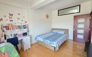 AP. 95mp la Et.2 cu 3 camere si 2 balcoane -complet utilat-zona Nord - Poză 6