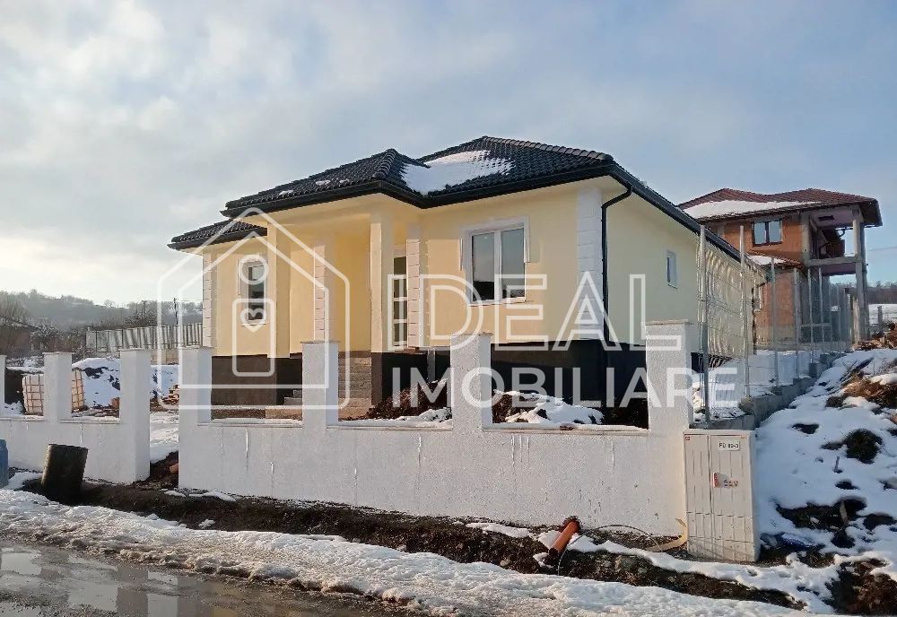 Casa Individuala cu 4 camere cu 500 mp de curte, in Cisnadie - Poză 2