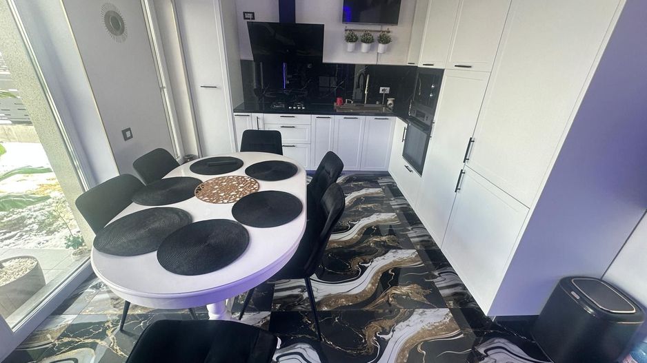 CASA INDIVIDUALA MOBILATA, TOATE UTILITATIE, CURTE 400 MP, COMISION 0% - Poză 13