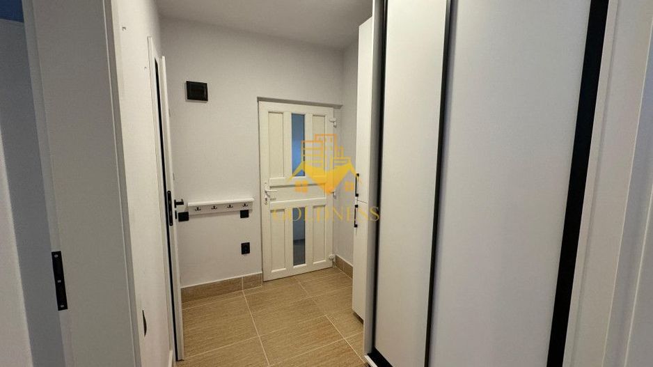 4 camere, parcare, central, zona piata Mihai Viteazu, Bosch, Ntt Data - Poză 11