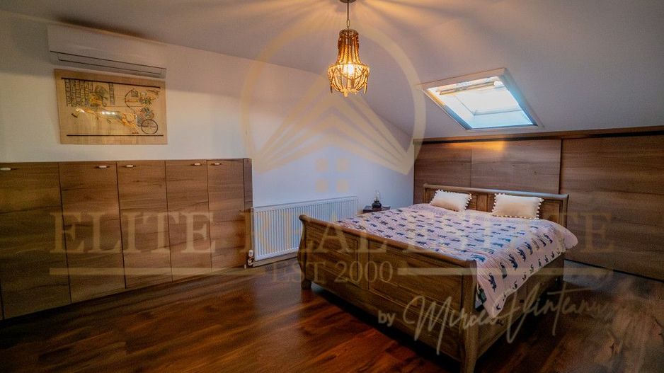 Cumpana - Casa Ideală pentru două familii. - Poză 18