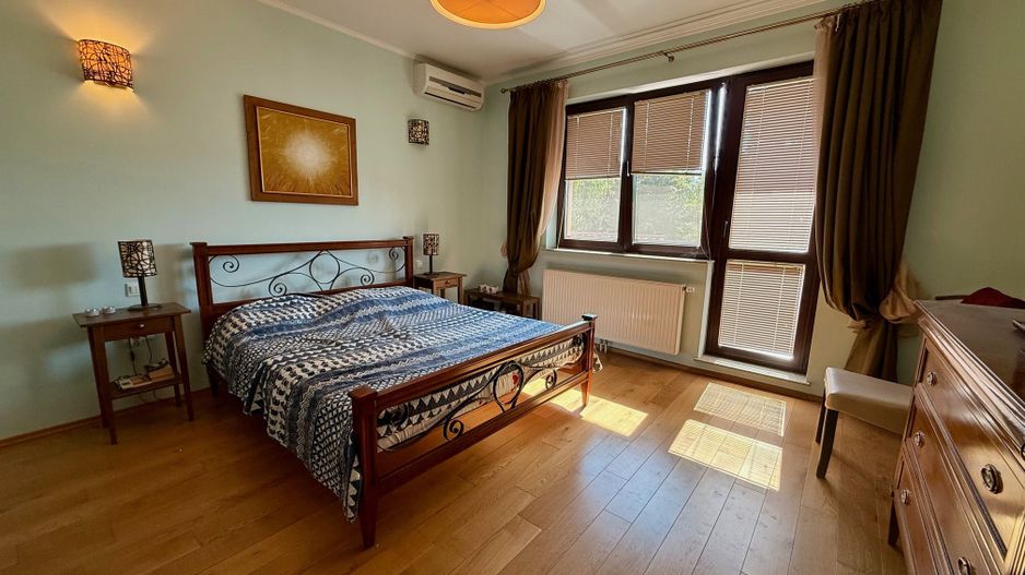 Vila 6 Camere de Vanzare I Mogosoaia - Poză 28