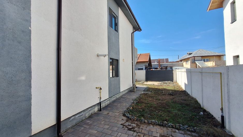 Vila Individuala Spatioasa  Parter+Etaj - LOT 266 mp - 3 Dormitoare - Poză 16