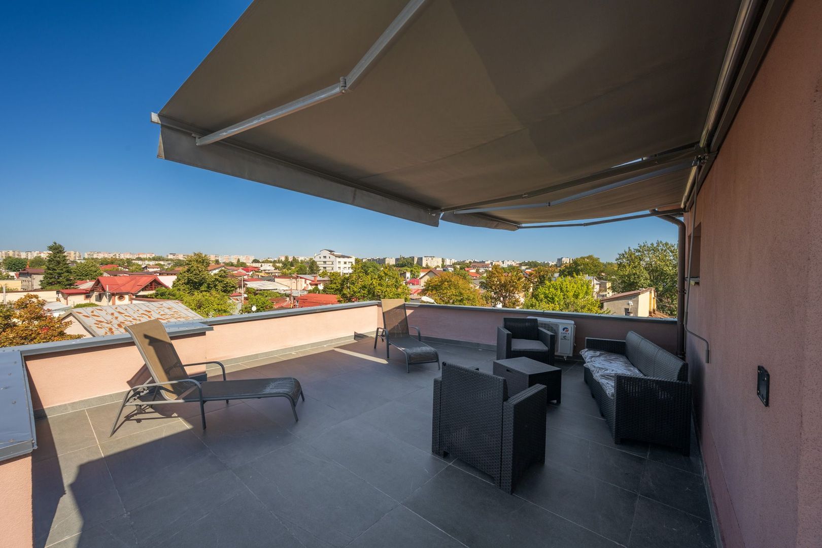 SI CASA SI AFACERE totul sub același acoperiș in Sector 5/Sălaj - LIDL - Poză 66