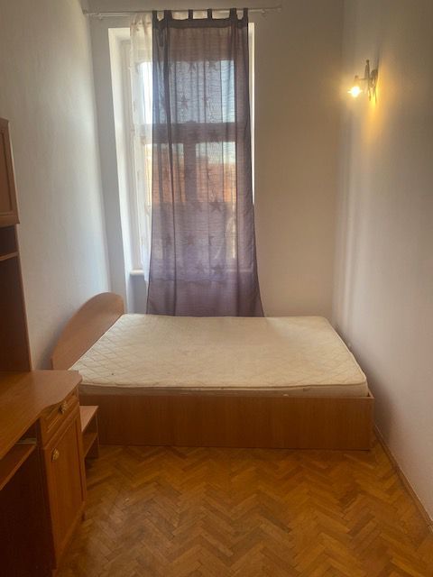 Apartament decomandat zona SINAIA - Poză 13