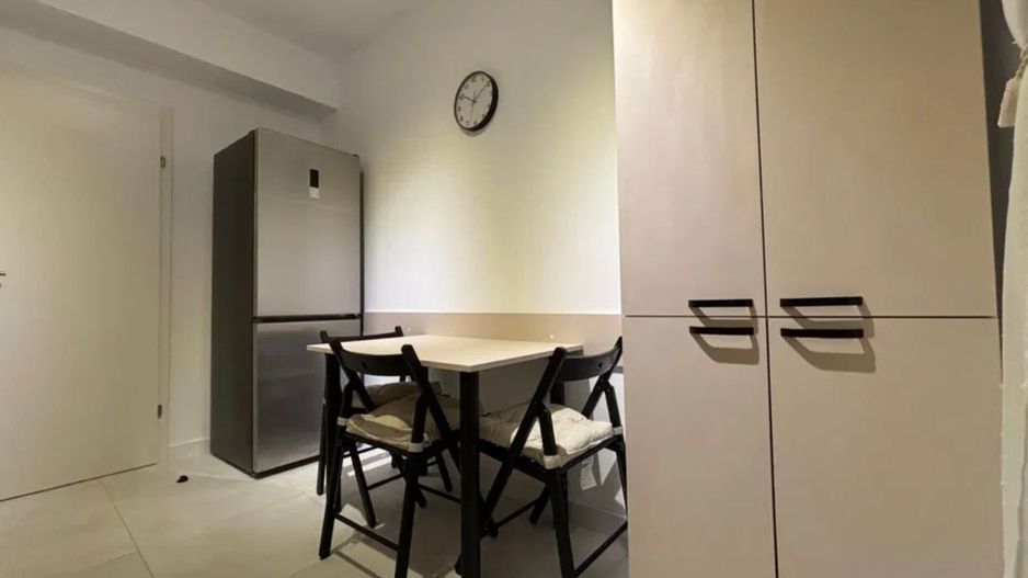 GARSONIERA SALAJ, LOC PARCARE, CENTRALA TERMICA,BUCATARIE INCHISA - Poză 2