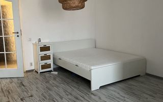 Garsoniera Dristor langa statia de metrou - Poză 3