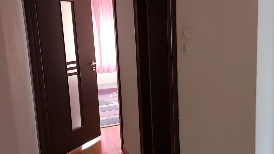 Ag EUROPA vinde ap 3 cam Etaj 4 in Micro 16 - Poză 4