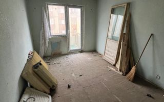 Apartament 2 camere, Micro 5/2 – etaj 2 - 38 mp - accept schimb - Poză 1