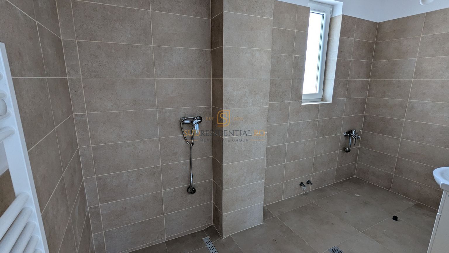 Vila excelenta tip duplex, P+1+Mansarda, Comuna Berceni - Poză 12
