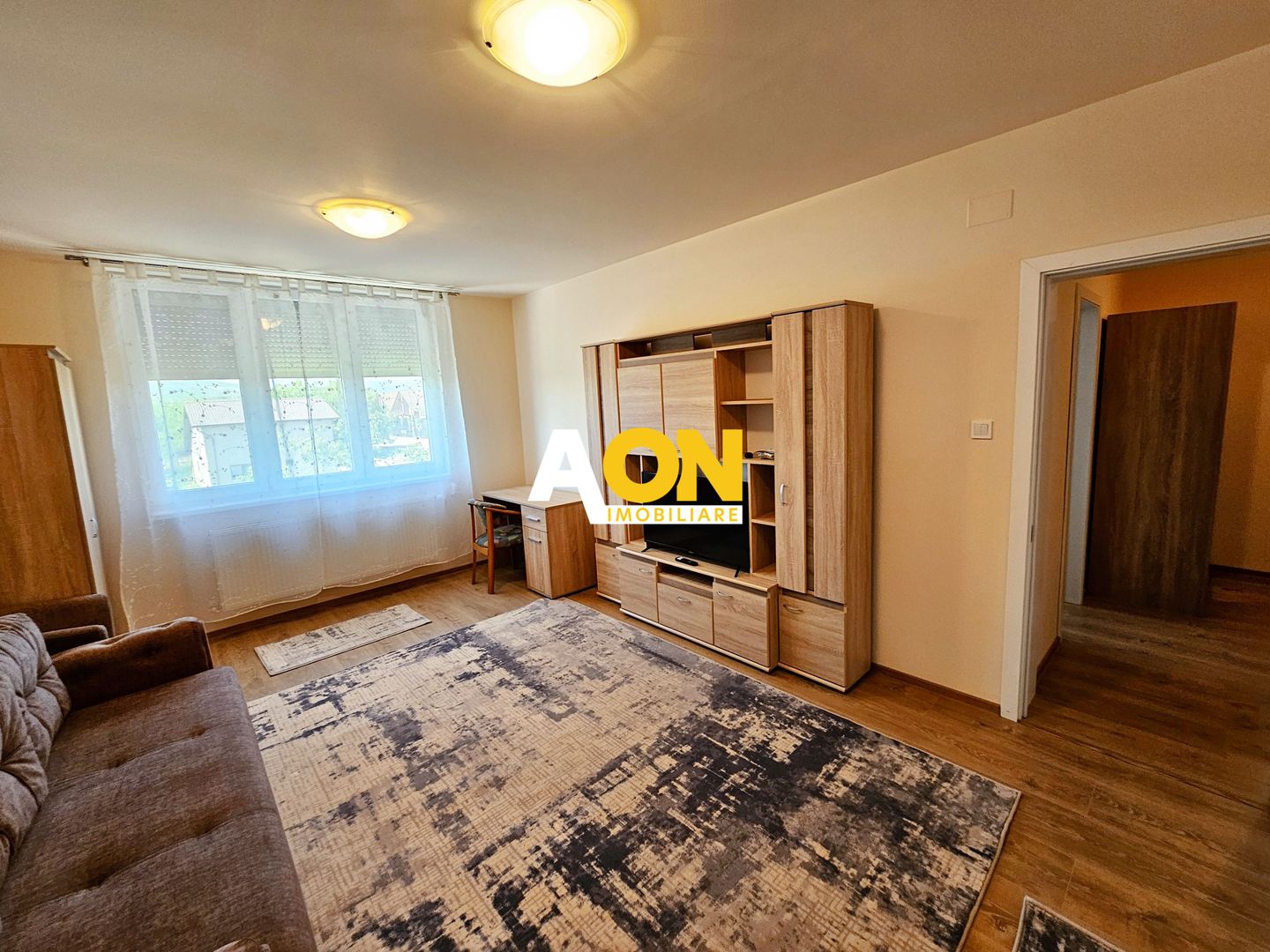 Apartament 2 camere, 56 mp utili, et.1 + boxa + parcare, bloc nou - Poză 1