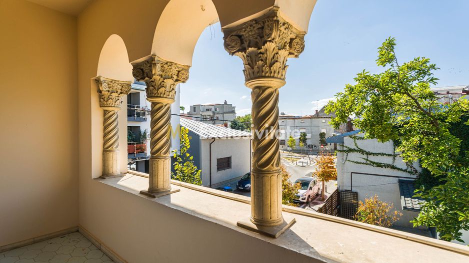 Vila de inchiriat - Poză 3