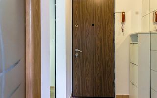 Apartament renovat cu 2 camere langa metrou de închiriat - Poză 22