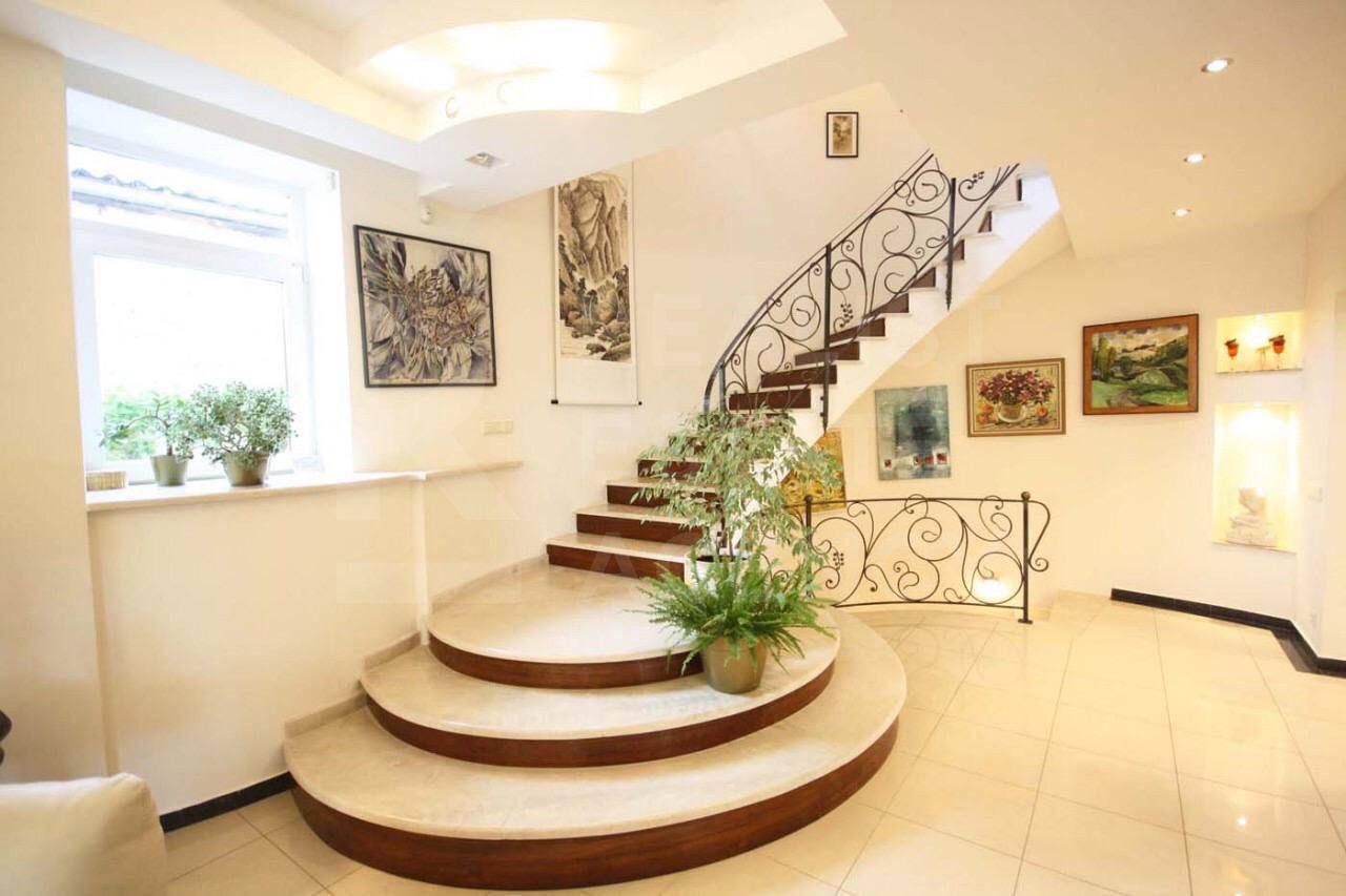 Chirie casa, 5 camere, strada Dîmbului, Centru - Poză 9