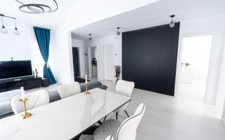 Casa deosebita cu finisaje premium si gradina privata Tunari - Poză 2