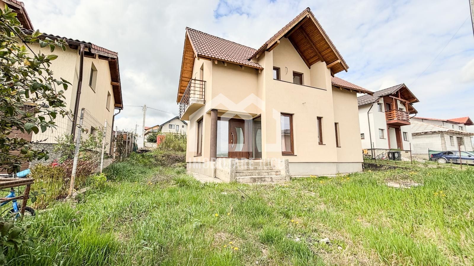 Casa individuala 4 camere, 120mp, Teren 300mp, Campenesti - Poză 13