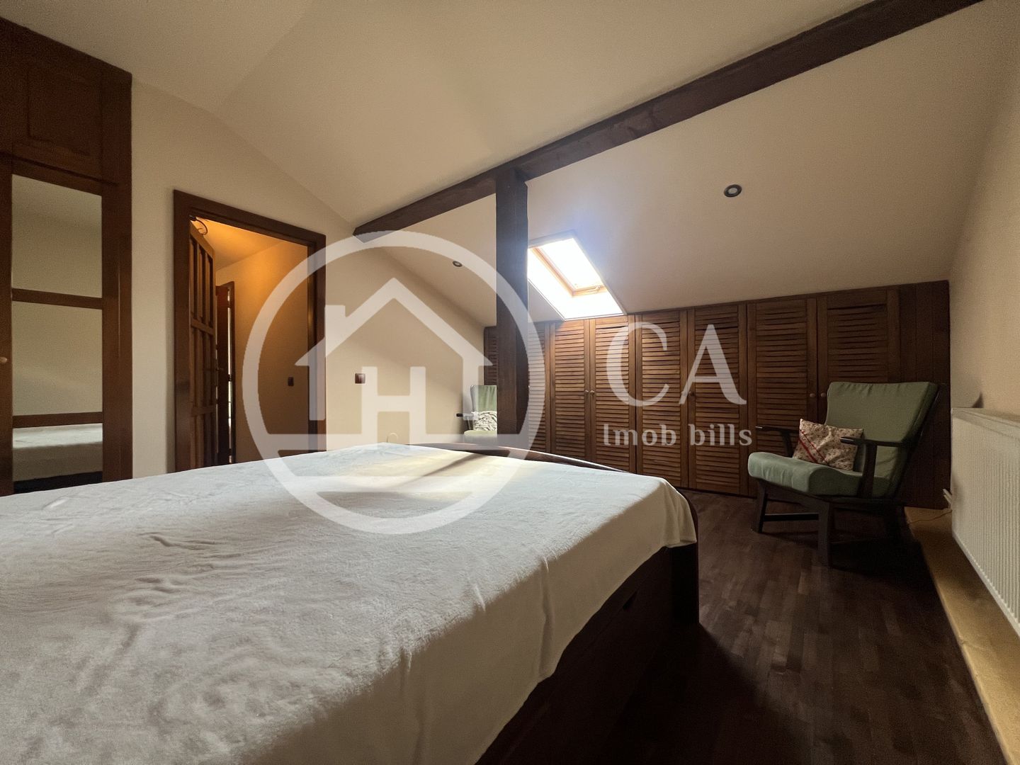 Casa cu 5 camere de vânzare in zona Centrala, Oradea - Poză 19