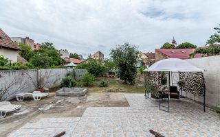 Casa 6 camere - teren 558 mp - Centrul Aradului - COMISION 0 - Poză 8