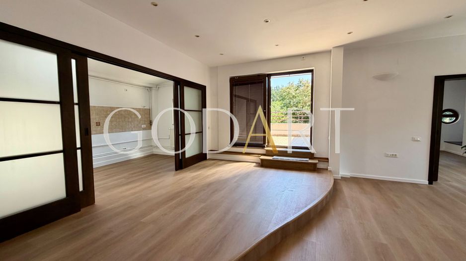 Penthouse cu terasă și vedere către parc | Vilă Art Deco–Bauhaus - Poză 3