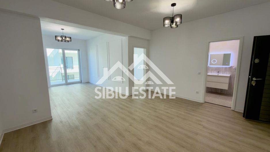 🏡 Mută-te imediat! Apartament modern cu 2 camere + Parcare & Boxă - Poză 1
