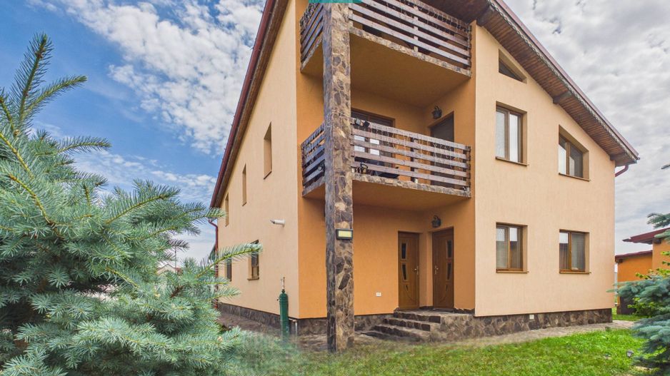 Casă confortabilă cu 6 camere la 10 km de Arad - Poză 17