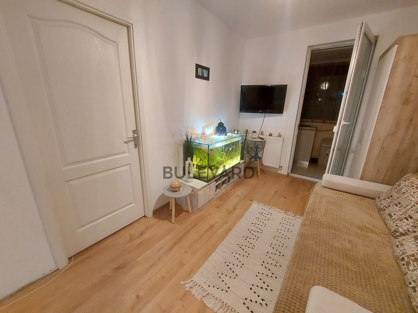 Apartament modern cu 2 camere, zona strazii Porii! - Poză 2