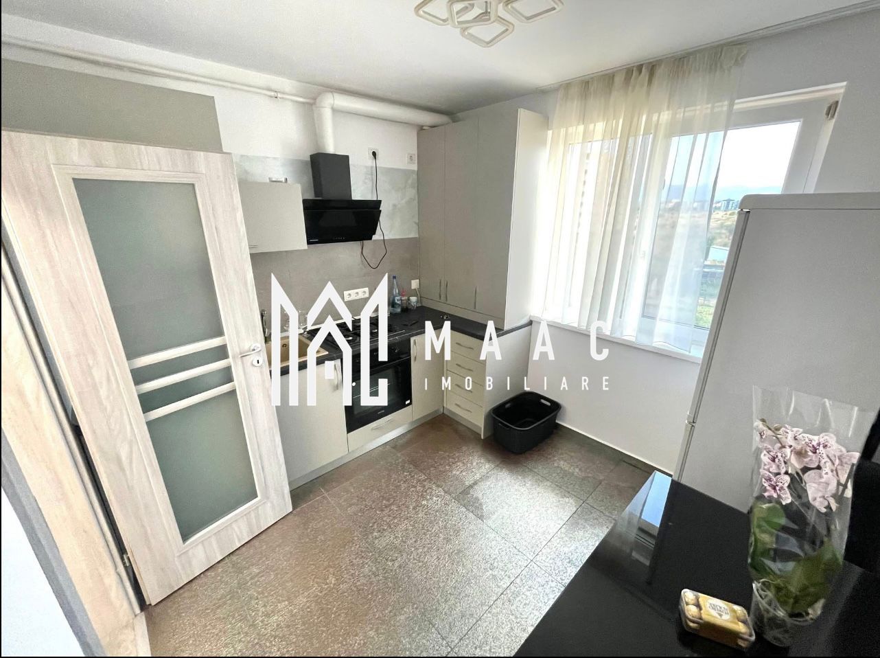 Apartament 3 camere |  Etaj 3 | Lift  |  Calea Șurii Mici - Poză 7