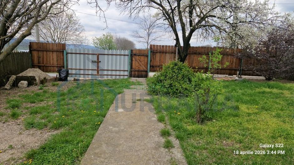 Teren de vanzare, Bohotin, Raducaneni, 1100 mp - Poză 2