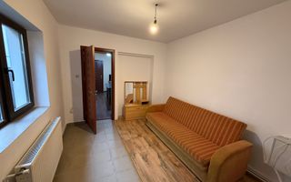 Spațiu de închiriat în Vilă - 2 camere+birou+curte în Campina - Poză 5