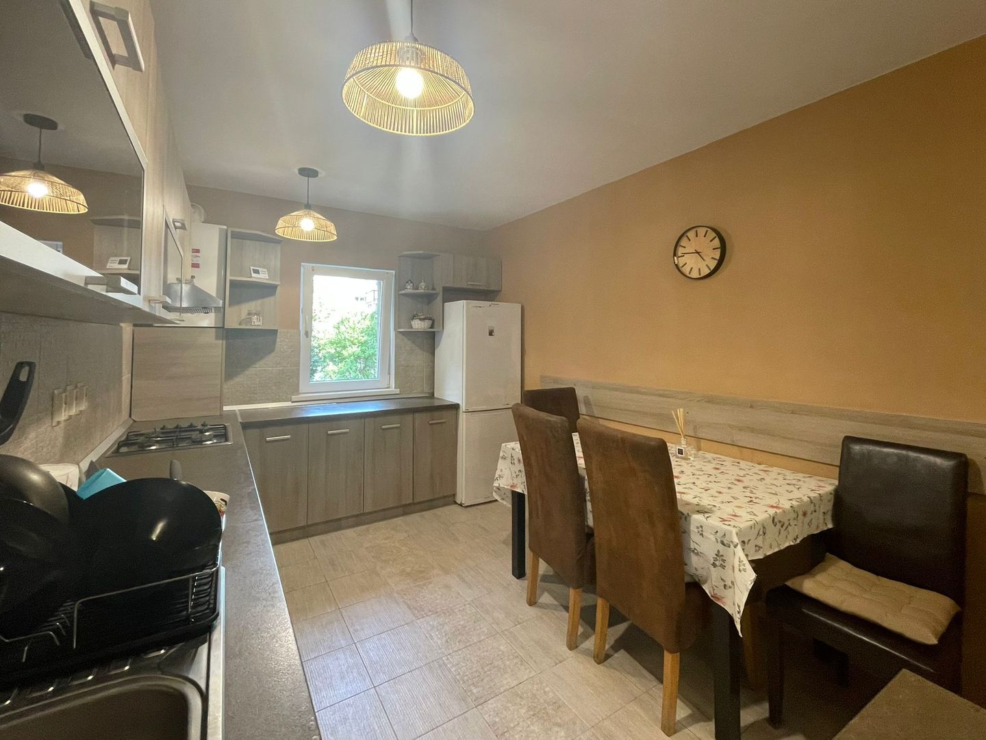 Apartament 3 camere decomandate ,  zona Titulescu! - Poză 9