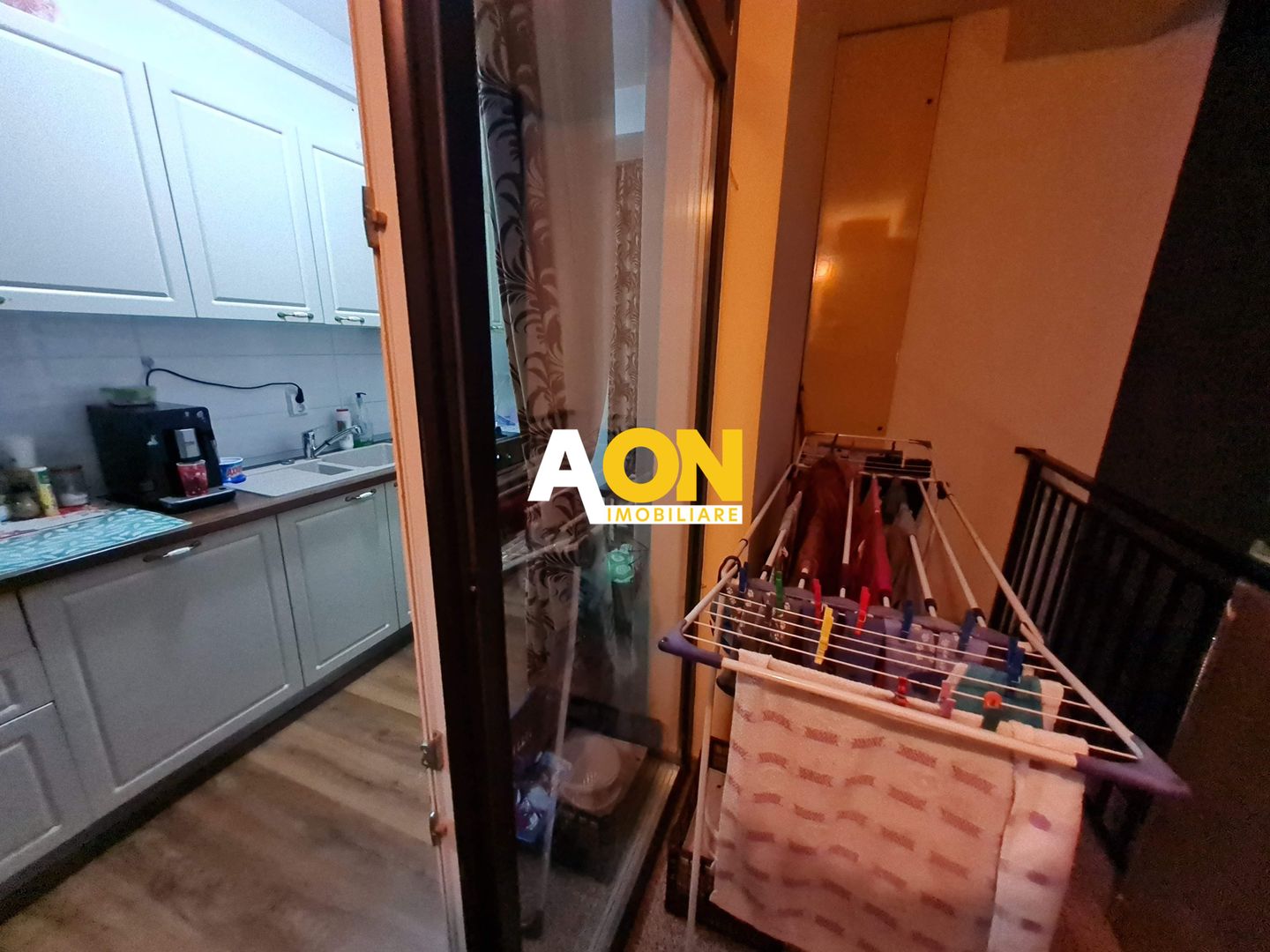 Apartament 3 Camere, 83 mp, Decomandat, Cu Garaj la Subsol - Poză 12