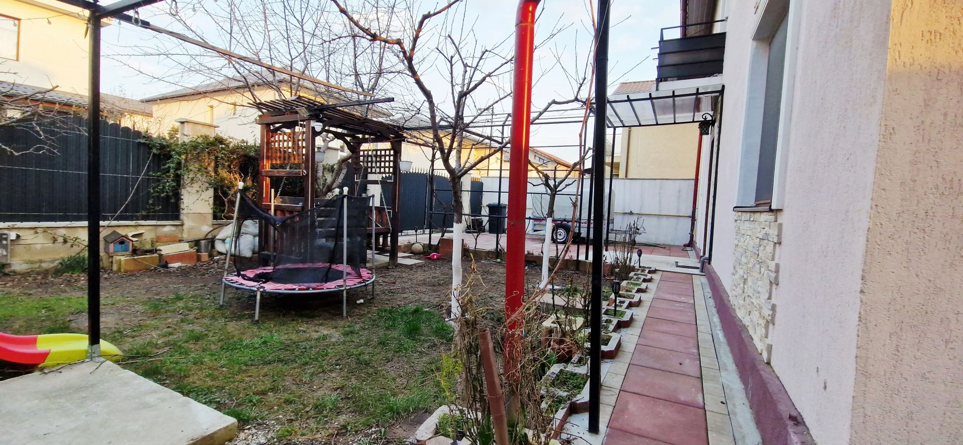 Casă individuală spațioasă | Bragadiru | Constructie 2016 - Poză 6