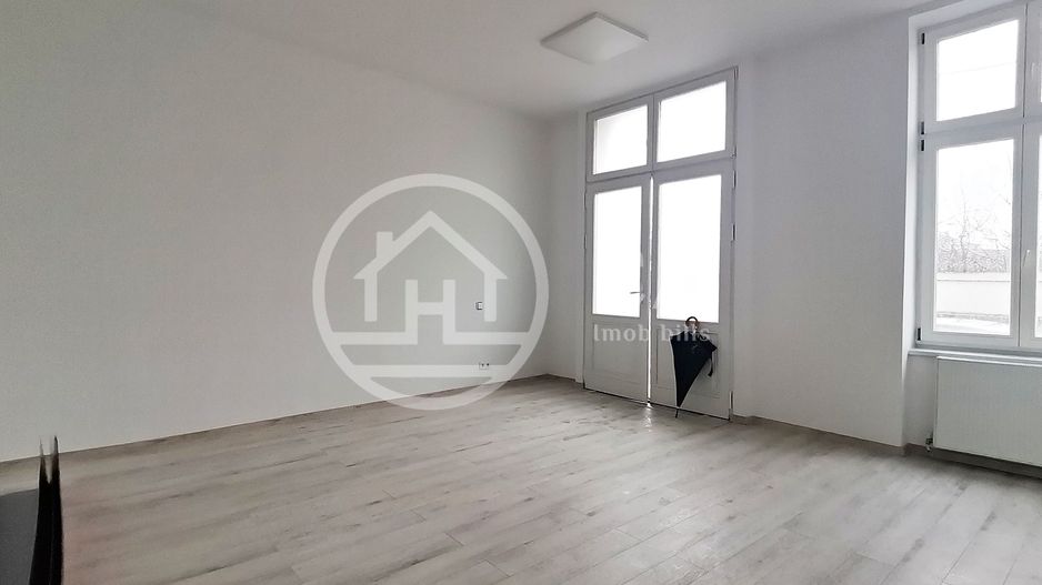 Spațiu de închiriat cu 4 camere în zona Cetatii, Oradea - Poză 1