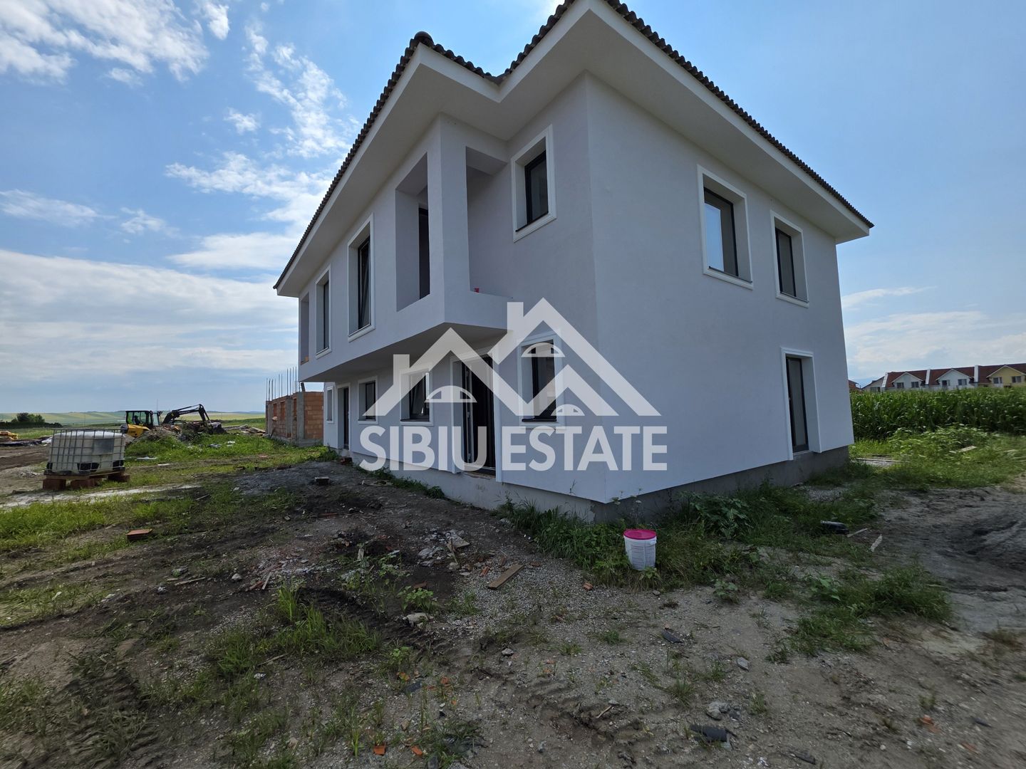 Duplex nou in Sura Mica, 4 camere, 3 bai - Poză 3
