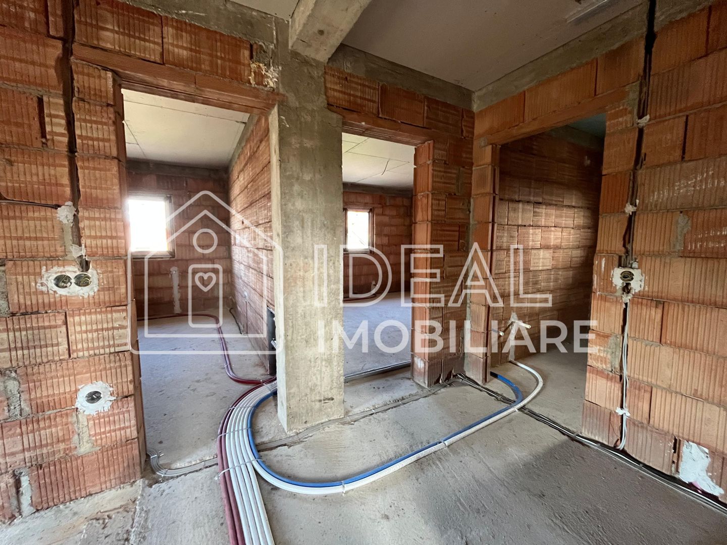Casa individuala - 125mpu și 270mp curte | Sura Mica - Poză 5