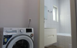 Casa cu 3 camere, locuri de  parcare, curte - Poză 19