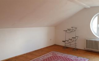 Casa ideala pentru transformare in pensiune - Poză 24