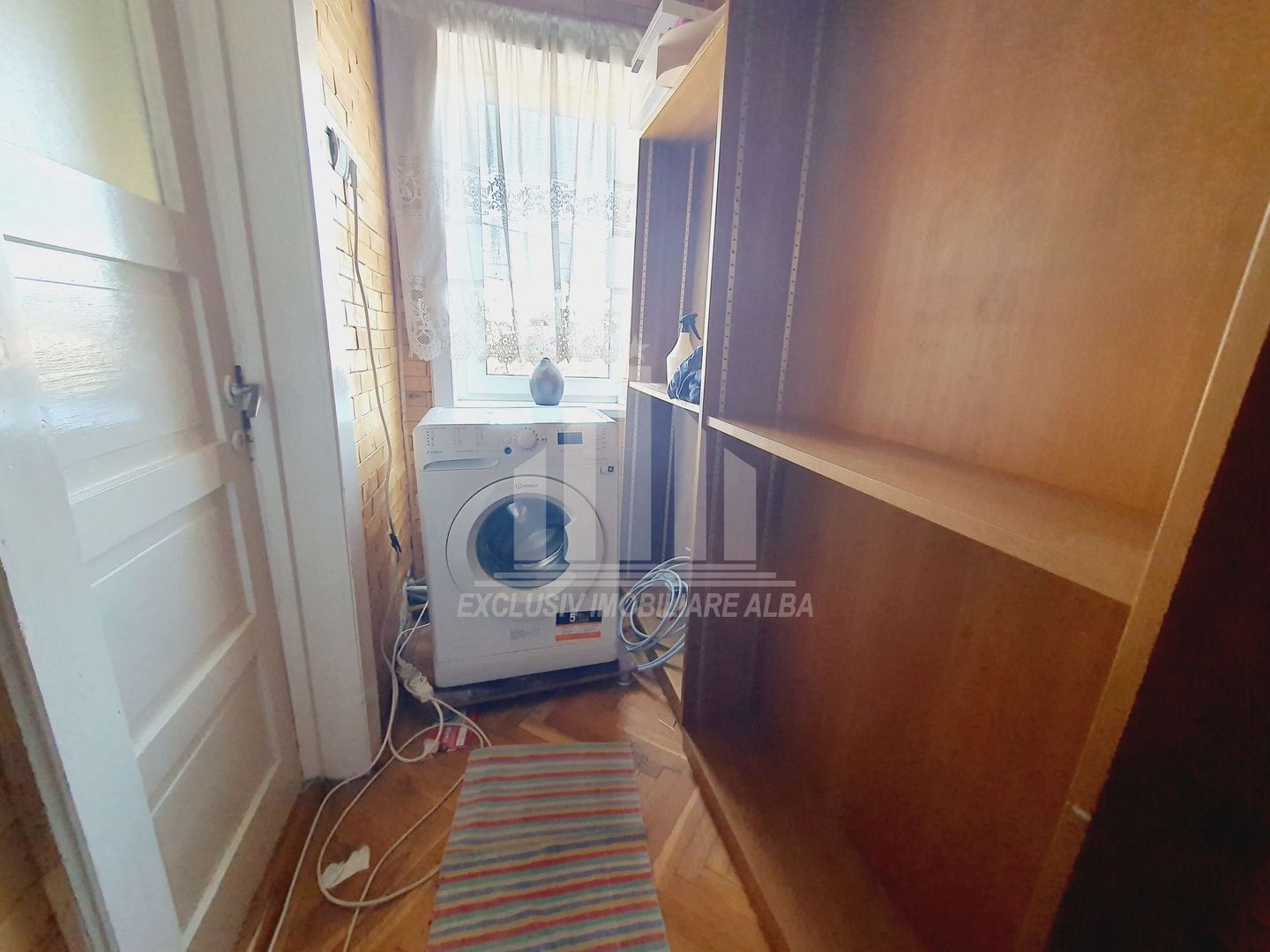 Casa individuala de inchiriat, Cetate - Poză 12