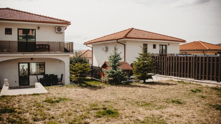 Casa individuala | Mobilata & Utilata | Aeroport - Poză 1