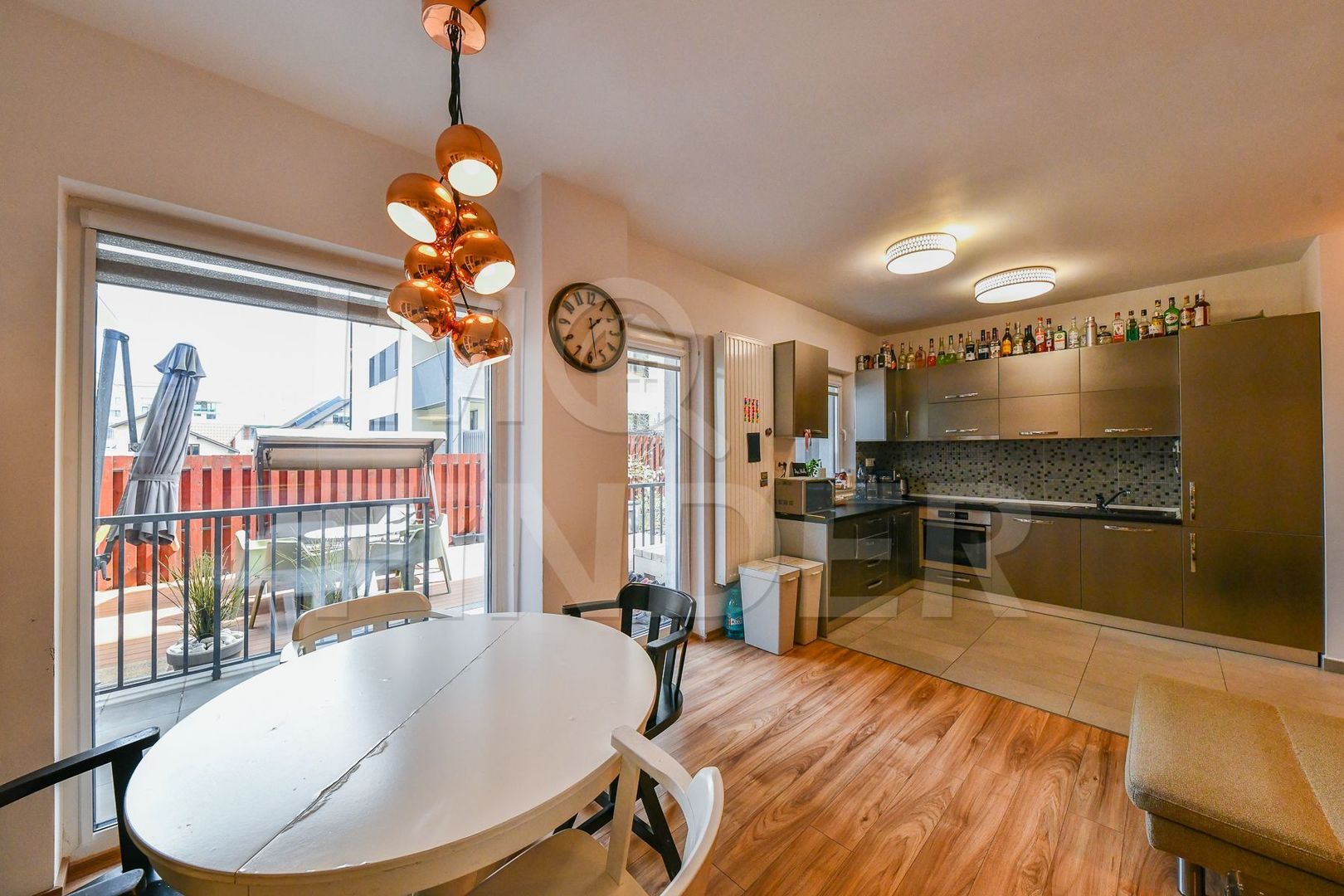 Apartament cu 3 camere, terasă și grădină privată , Bună Ziua - Poză 10